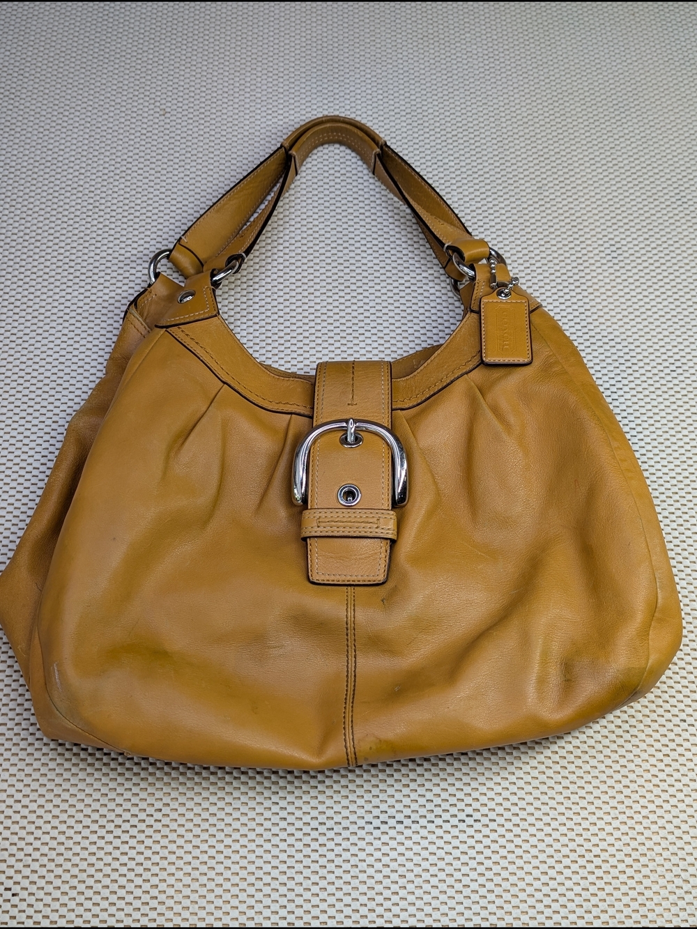 Coach Soho Lynn Honey Mustard Leather Hobo Shoulder Bag Purse F15075
